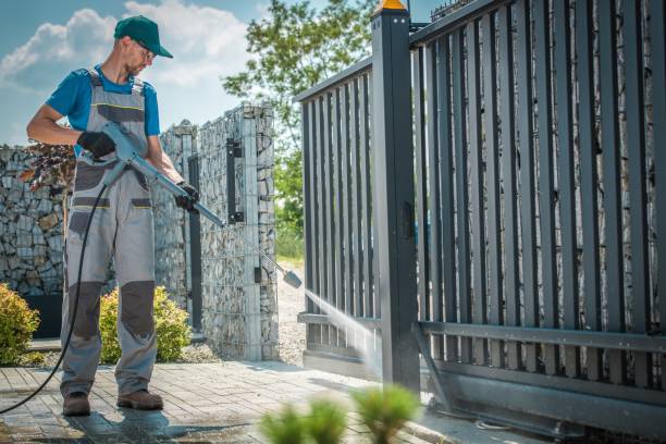 Best Oil Spill Cleanup  in Gulfport, FL